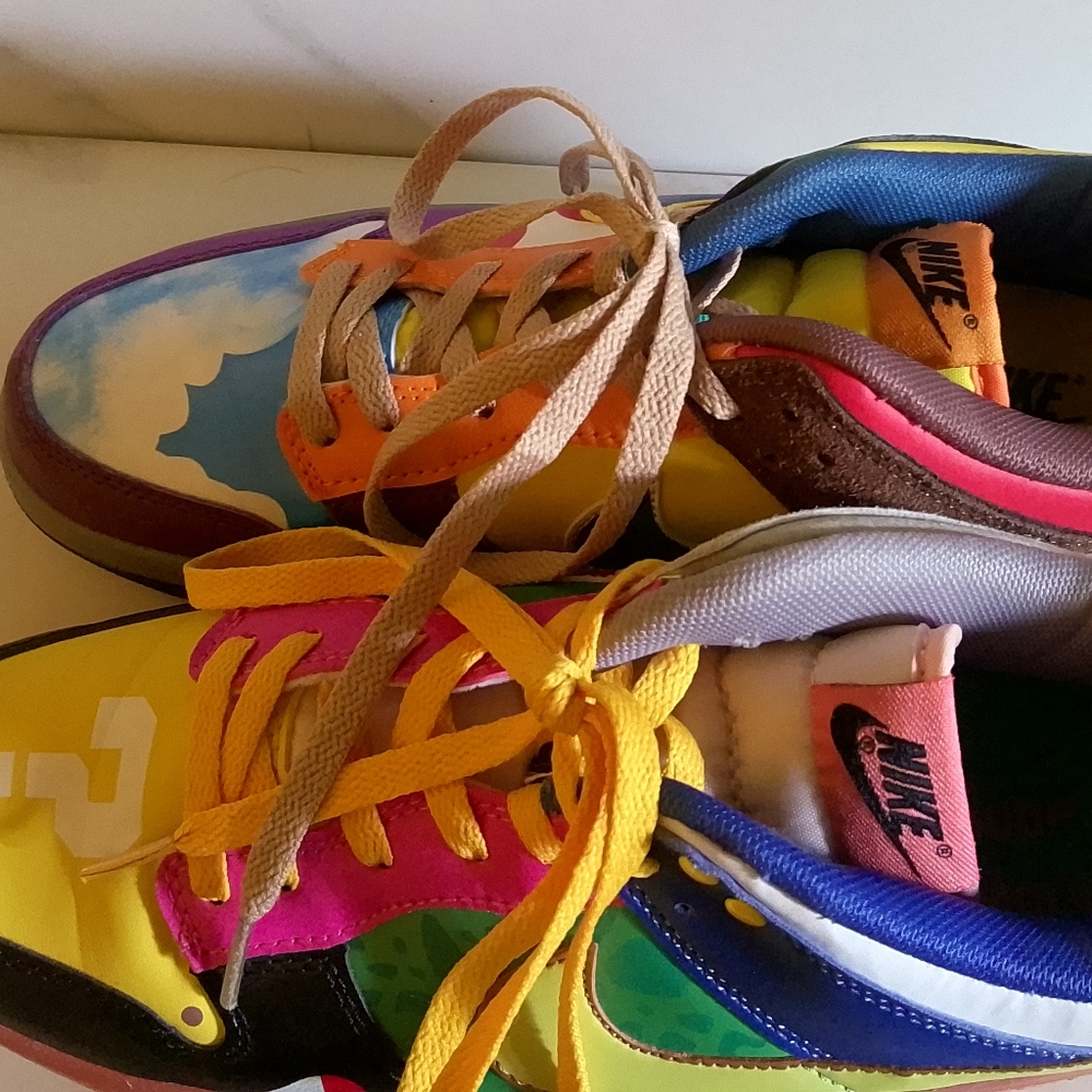Nike Dunk Low What the Super Mario Sneakers Sz 9.5 - Picture 3 of 15